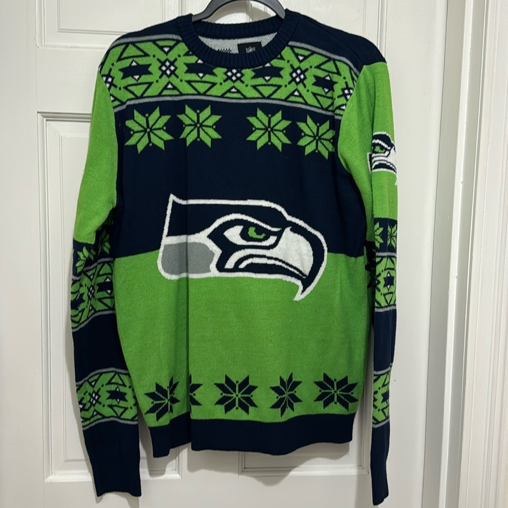 NFL Team Apparel Seattle Seahawks Football Holiday crewneck Sweater Size S